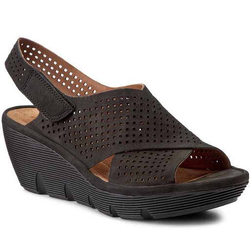 Sand ly Clarks Clarene Award 261154544 Black Nubuk eobuv.cz