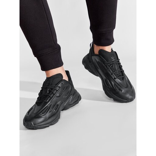 Skor adidas Ozweego Celox Shoes GZ5230 Core Black / Core Black / Grey Five  | www.eskor.se