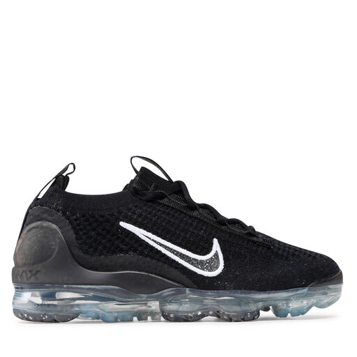 Vapormax flyknit 2025 black white