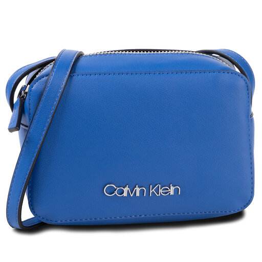 Sac main Calvin Klein Ck Must F19 Camerabag K60K605871