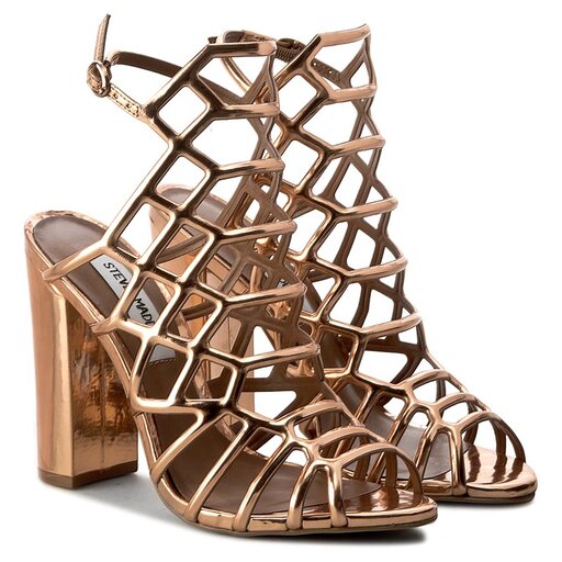 Steve madden skales store