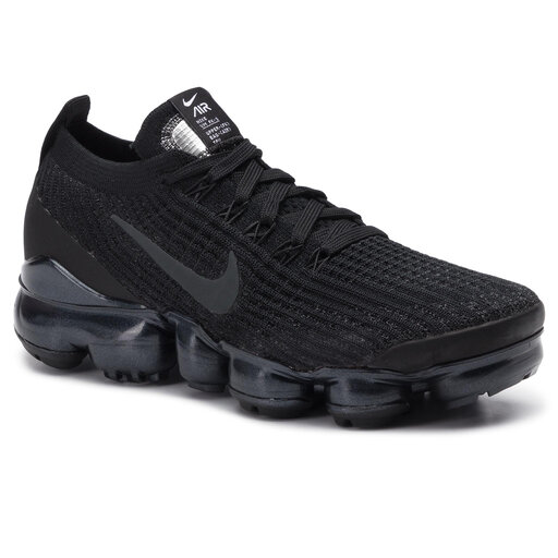 flyknit vapormax triple black