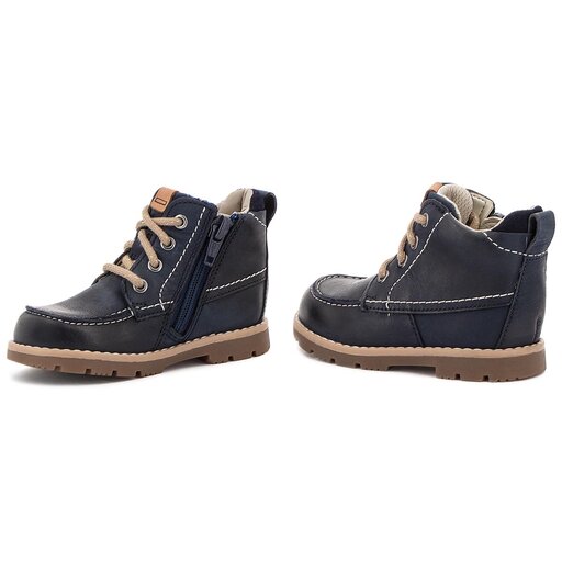 Clarks comet online moon boots