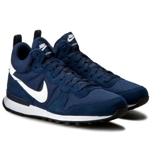 Nike on sale internationalist navy