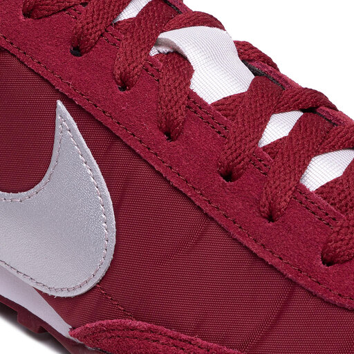 nike waffle racer red