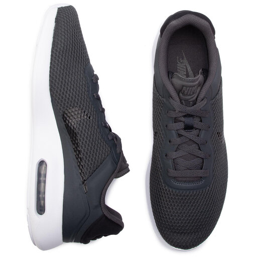 Air max modern essential sales