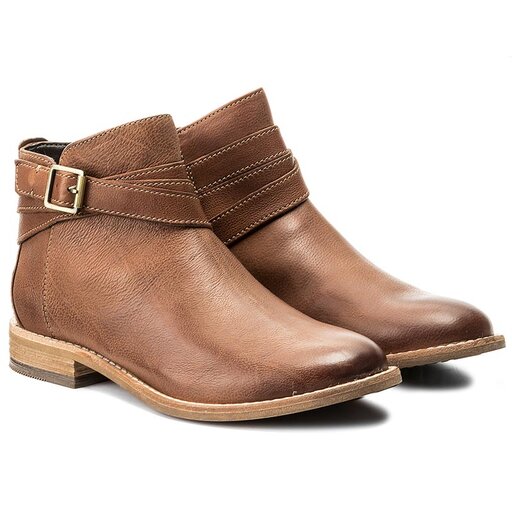 Botki Clarks Maypearl Edie 261284384 Dark Tan eobuwie .pl