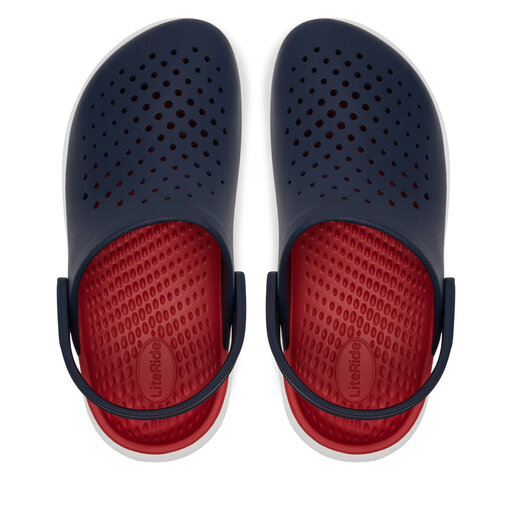 shlopantsi-crocs-inmotion-clog