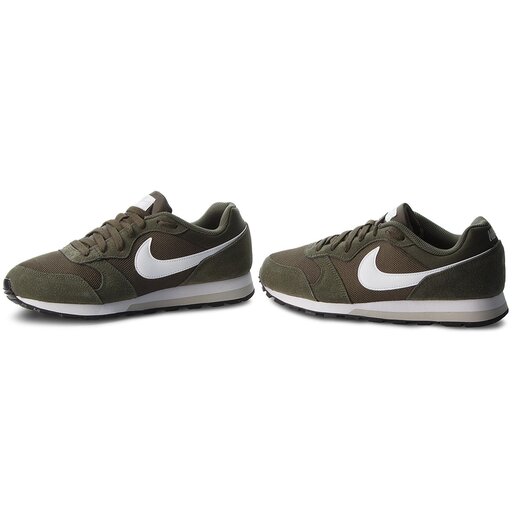 Nike md on sale runner khaki
