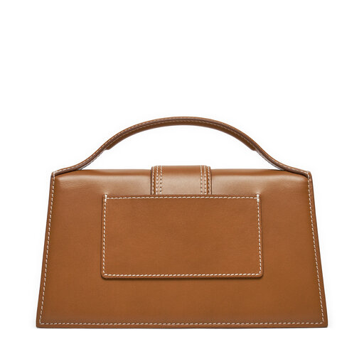 sumka-jacquemus-le-grand-