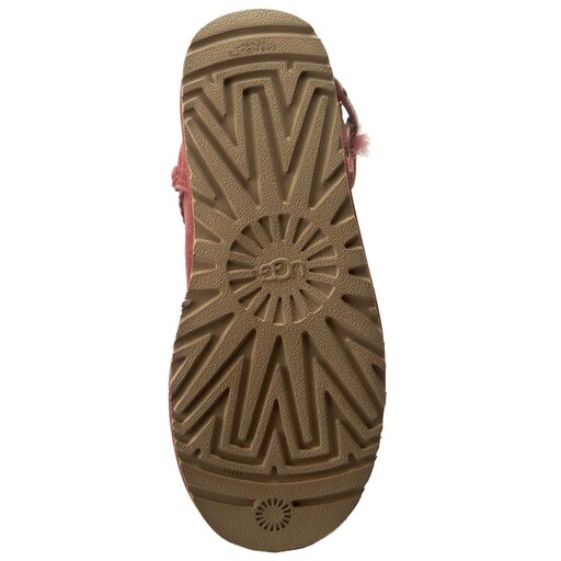 Ugg w nash on sale