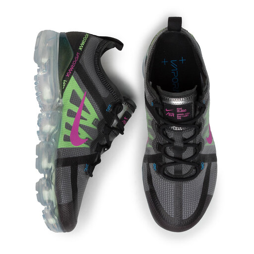 vapormax active fuchsia