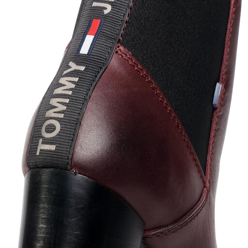 Stiefeletten Tommy Jeans Essential Cleated Heeled Boot EN0EN01075