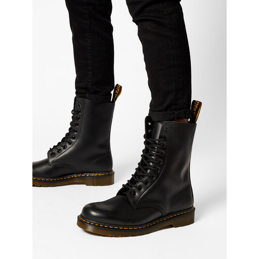 dr martens 1490 smooth black