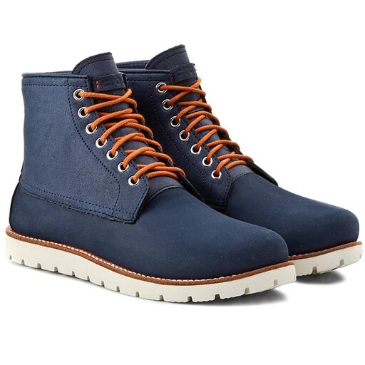 Crocs cobbler 2.0 boot deals