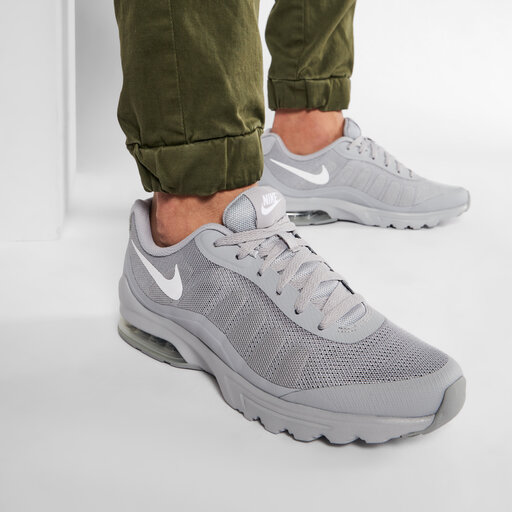 Zapatillas Nike Air Max Invigor 749680 005 Gris