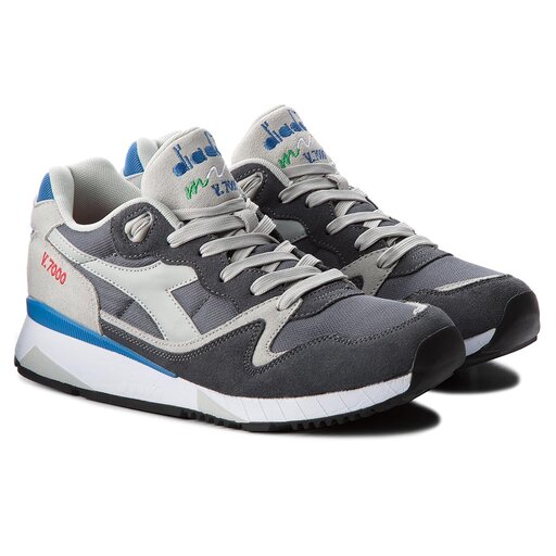 V7000 nyl ii top