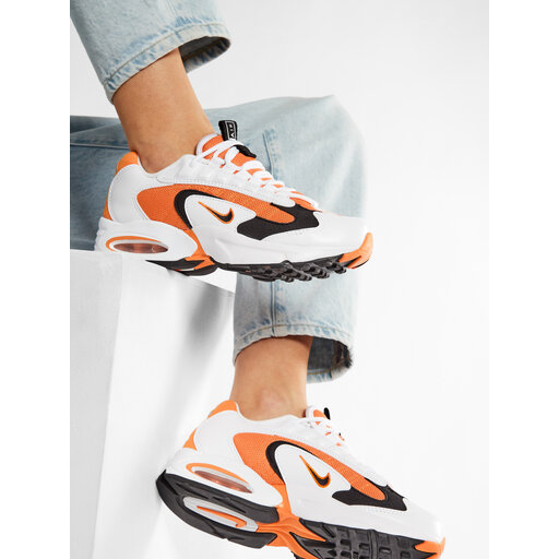 vzuttia-nike-air-max-triax-