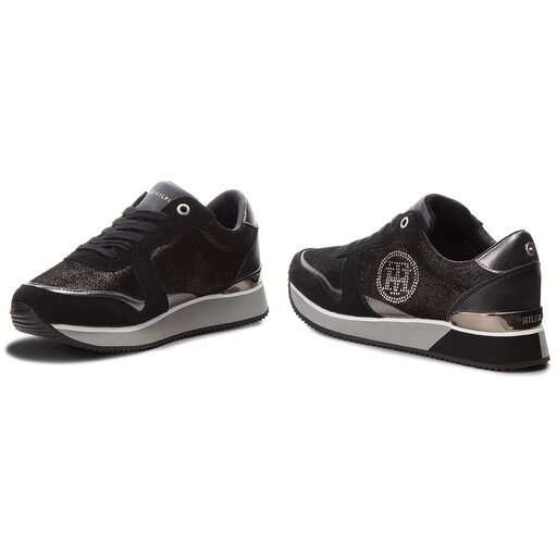 Sn keri Tommy Hilfiger Stud City Snea FW0FW03229 Black 990 eapavi.lv