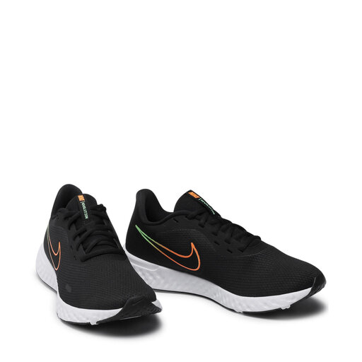 nike revolution 5 black atomic orange