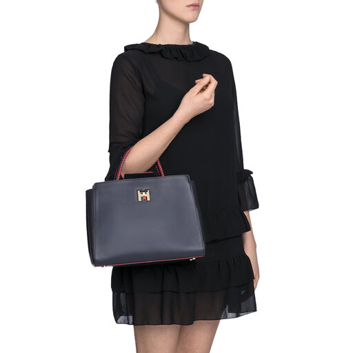 Handtasche Tommy Hilfiger Th Twist Leather Med Tote Lacing AW0AW05263 Dunkelblau eschuhe