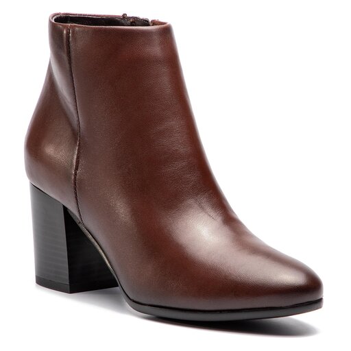 Rockport hotsell lynix bootie