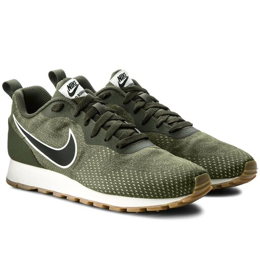 916774 nike online
