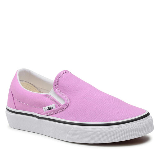 U classic 2025 slip on