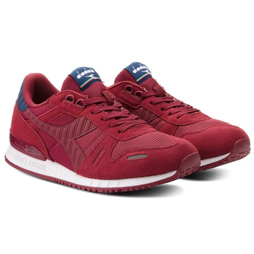 Zapatillas Diadora Titan II 501.158623 01 C7110 Guinda burdeos
