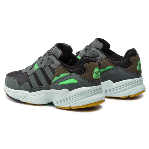 F35018 adidas shop