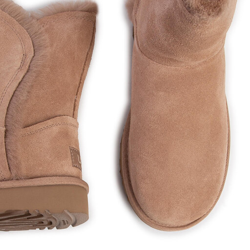 Fawn uggs store