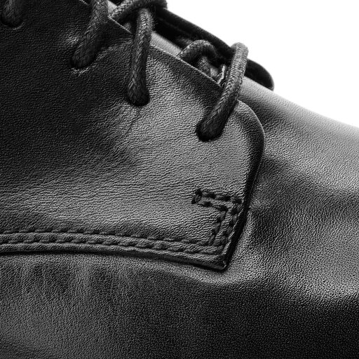 Clarks frida derby top black