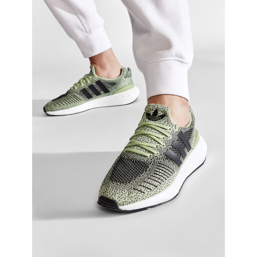 Swift run base green hotsell