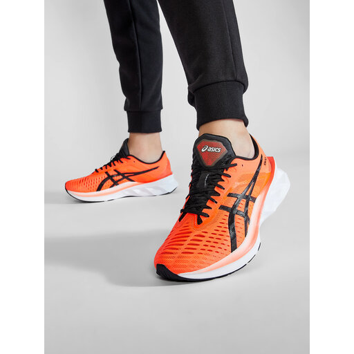 Laufschuhe Asics Novablast Tokyo 1011B072 Orange | eschuhe.de