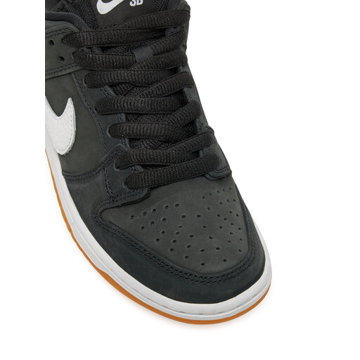snikerci-nike-sb-dunk-low-pro-
