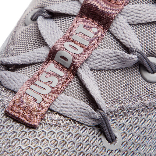 Nike free tr on sale 8 atmosphere grey