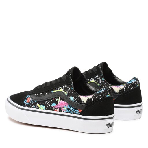 Vans old skool black and deals white high top