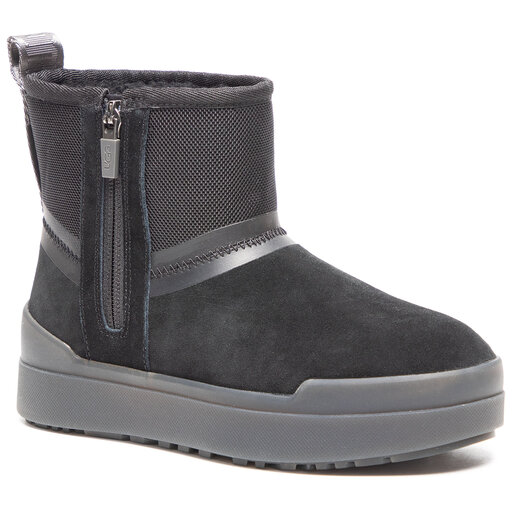 ugg classic tech mini 41