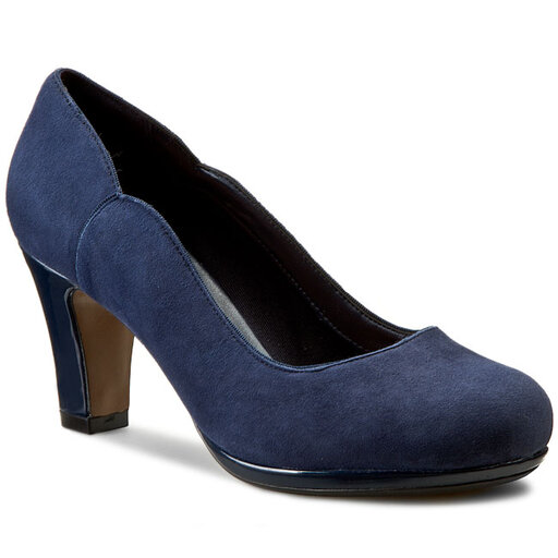 Clarks deals chorus nights
