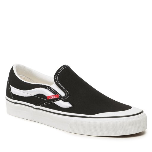 Vans pro white top slip on