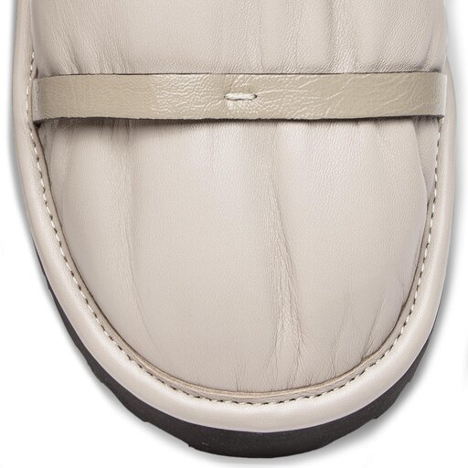 Stuart outlet weitzman janica