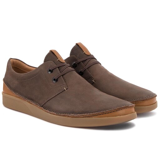 Clarks oakland lace best sale brown