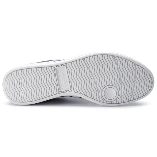 Sneakers Armani Exchange XUX016 XCC03 K463 Navy Optical White