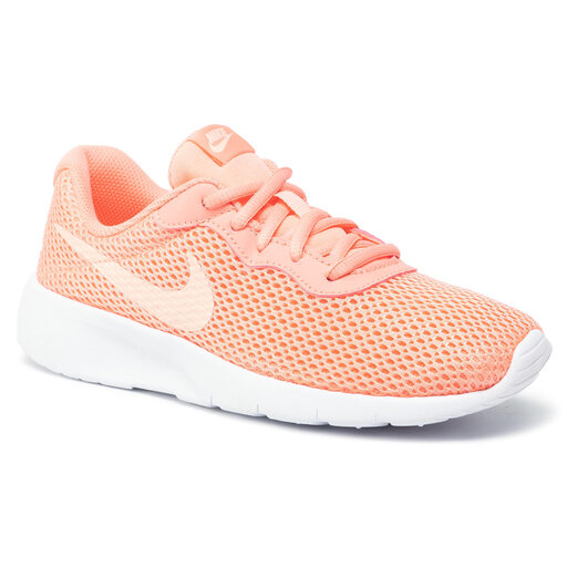 Tanjun pink nike hotsell