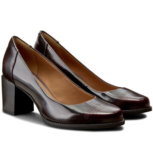 Clarks tarah hot sale sofia