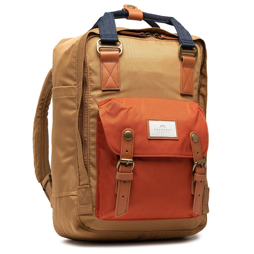 Rucksack doughnut shop
