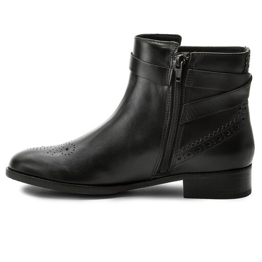 Clarks on sale netley olivia