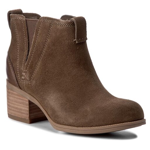 Clarks maypearl shop daisy