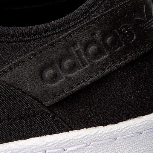 superstar slipon bz0112