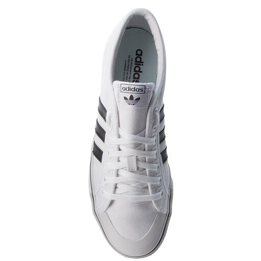 Adidas aq1066 2024